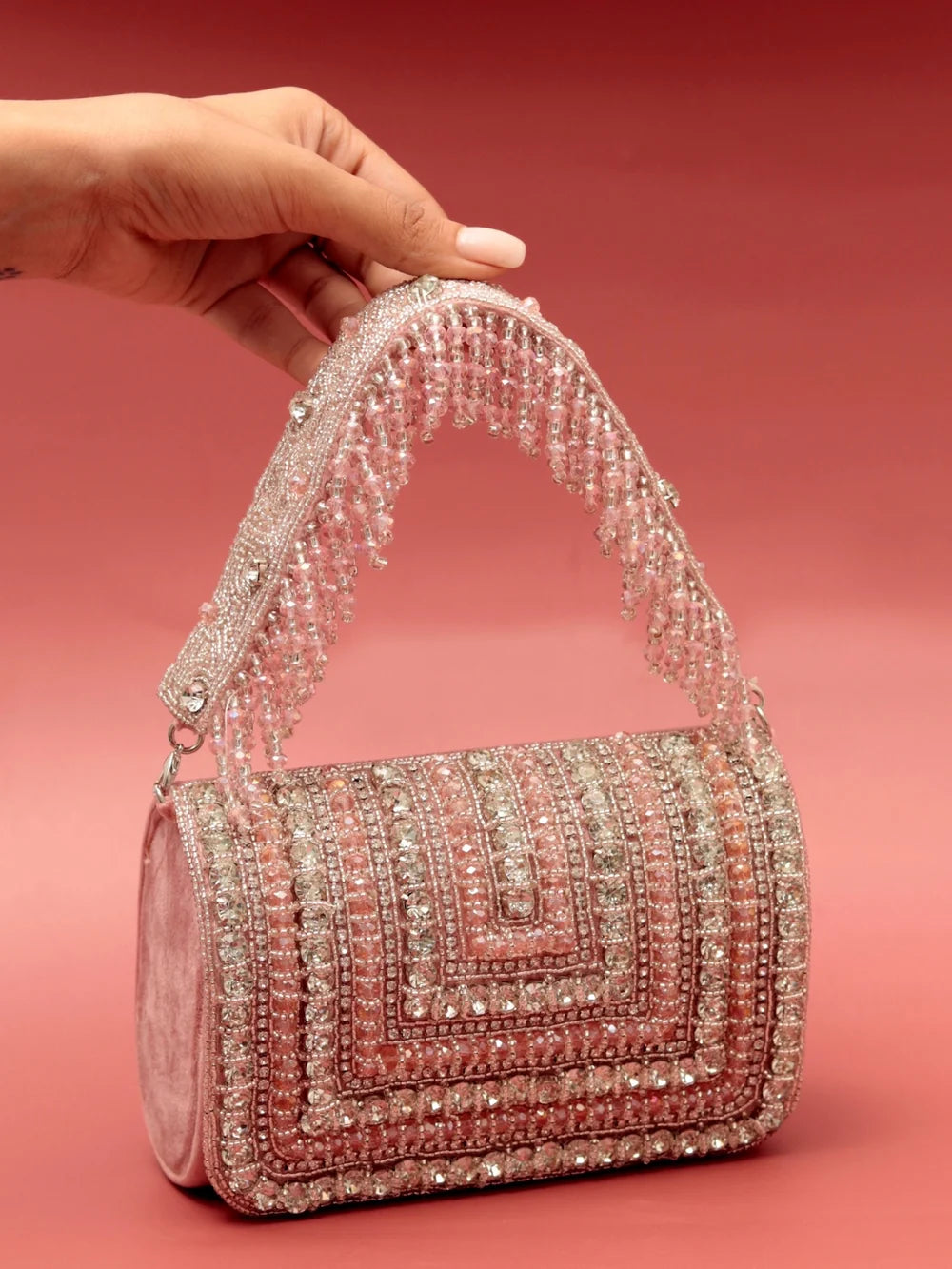 The Ultimate Guide to Choosing the Perfect Handbag for Every Occasion