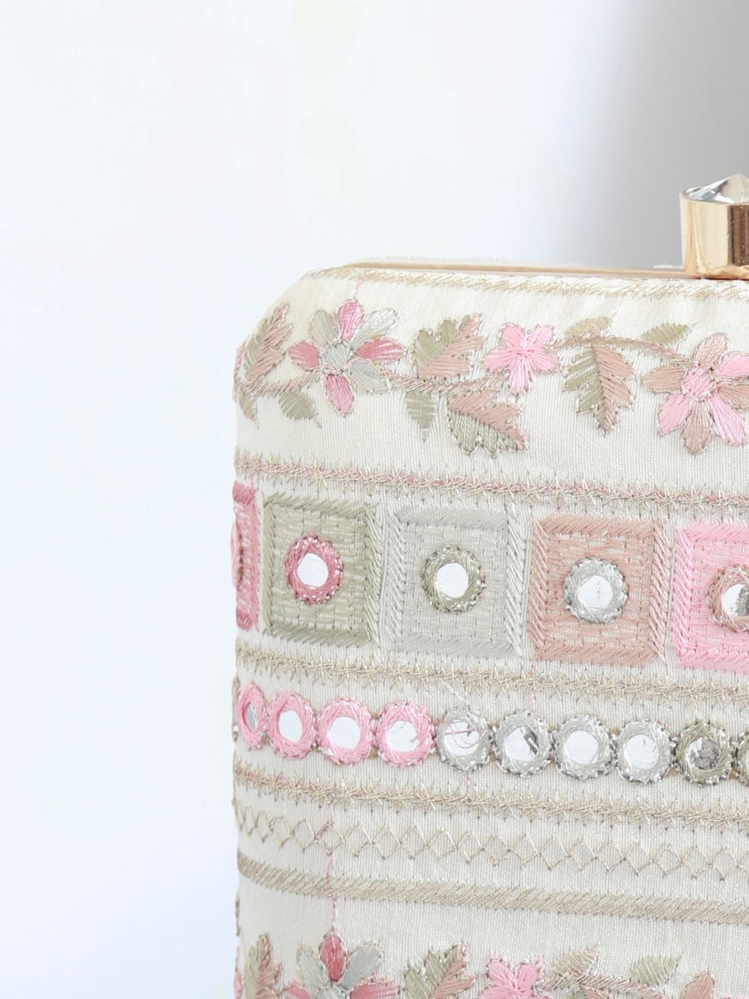 Phulwaari Floral Box Clutch