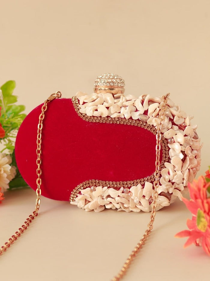 Self-Care Gift Set - Dariya Oval Clutch with Nathabit (Set of 6)