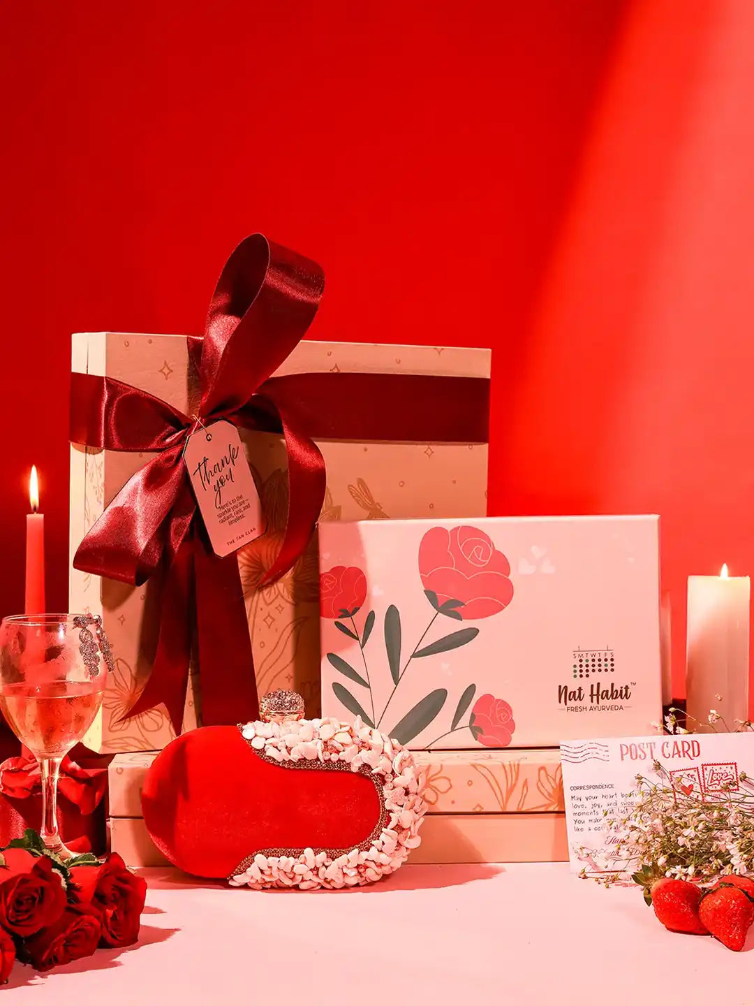 Self-Care Gift Set - Dariya Oval Clutch with Nathabit (Set of 6)