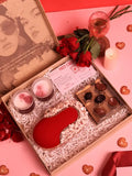Sweet-Candle Gift Set - Dariya Clutch with Candle & Chocolate (Set of 3)