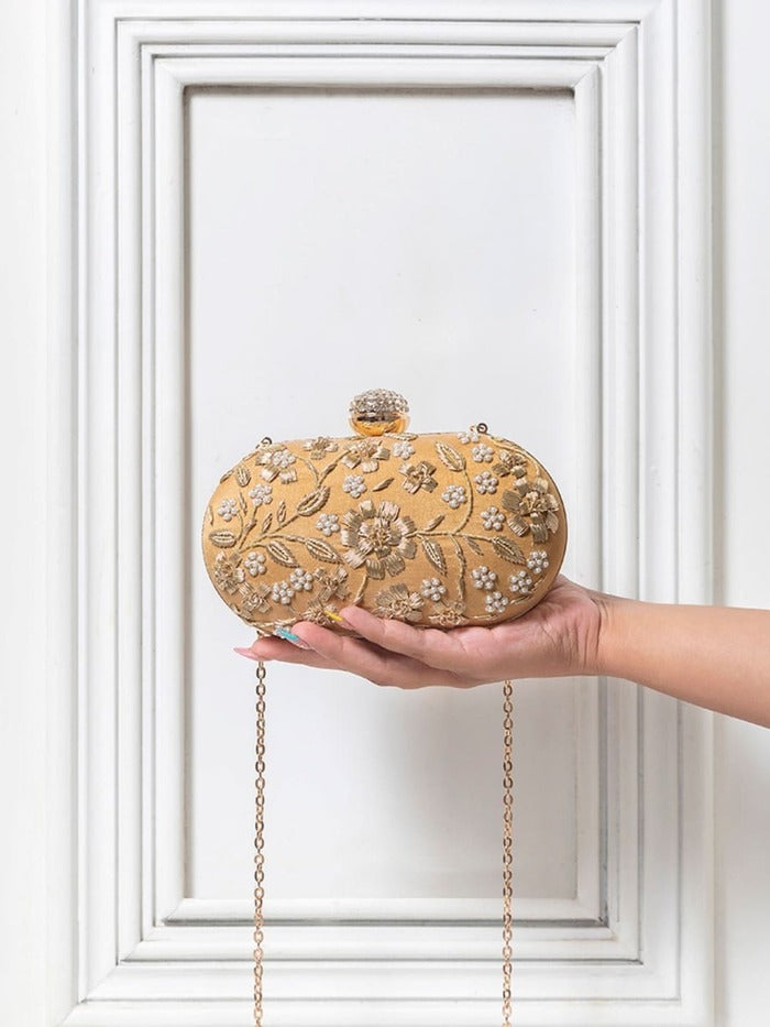 The Do’s and Don’ts of Bag Care: How to Extend the Life of Your Bags