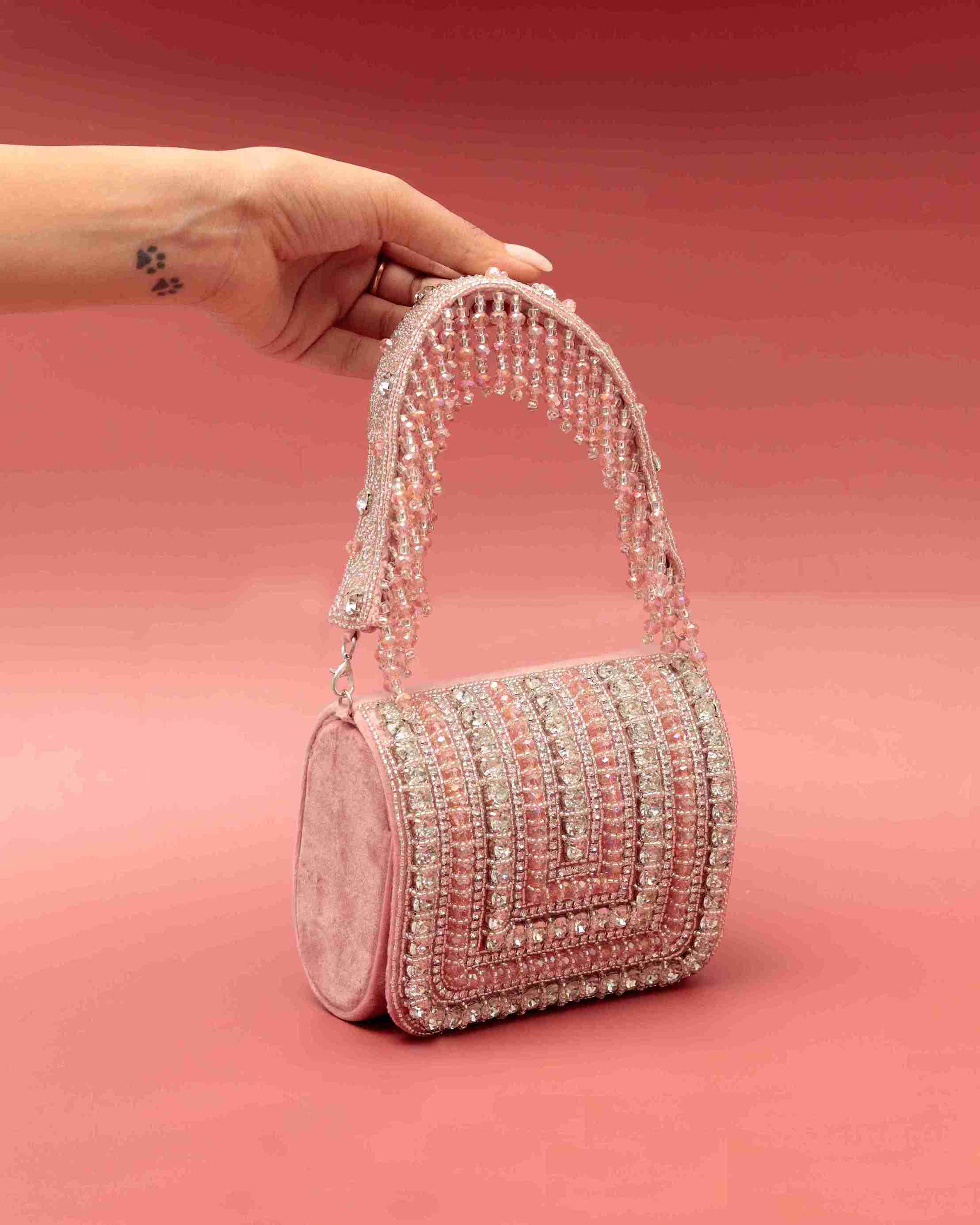 What’s In My Bag? A Peek Into the Everyday Essentials Women Actually Carry