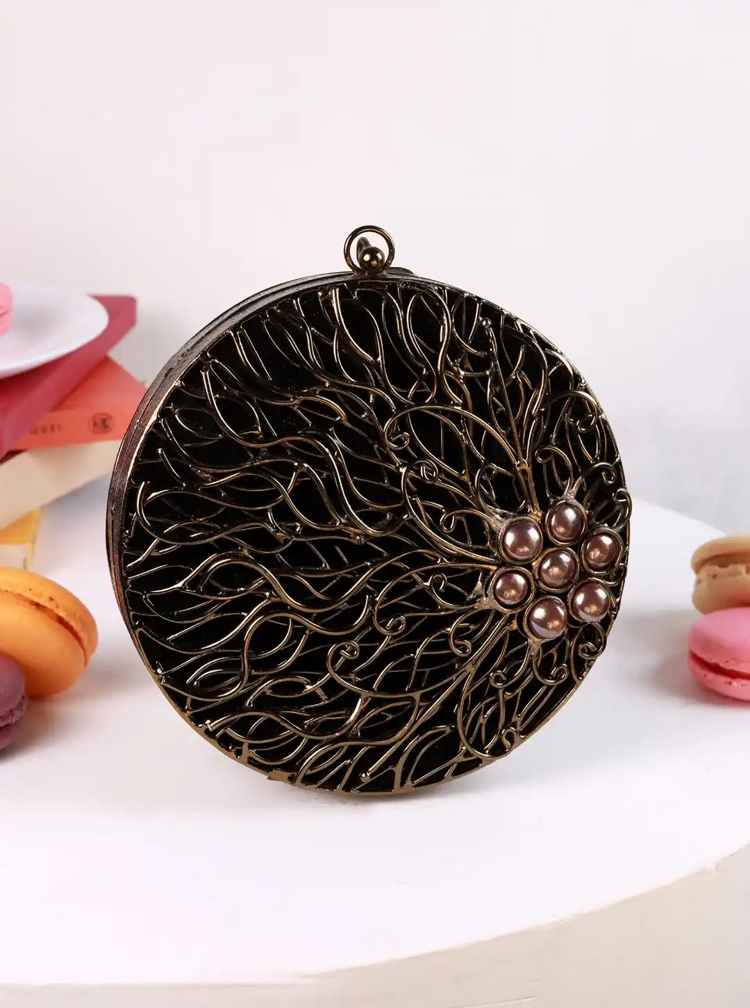 Vana Brass Clutch