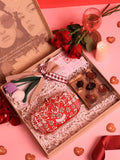 Sweet-Flower Gift Set - Elizah Clutch with Flower & Chocolate (Set of 3)
